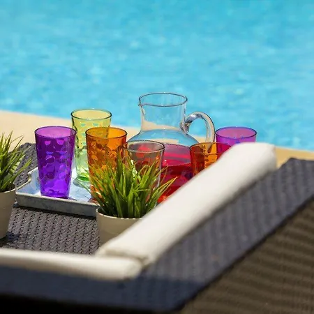 Villa The Ultimate Guide To Renting Your 5 Star Larnaca 03 *